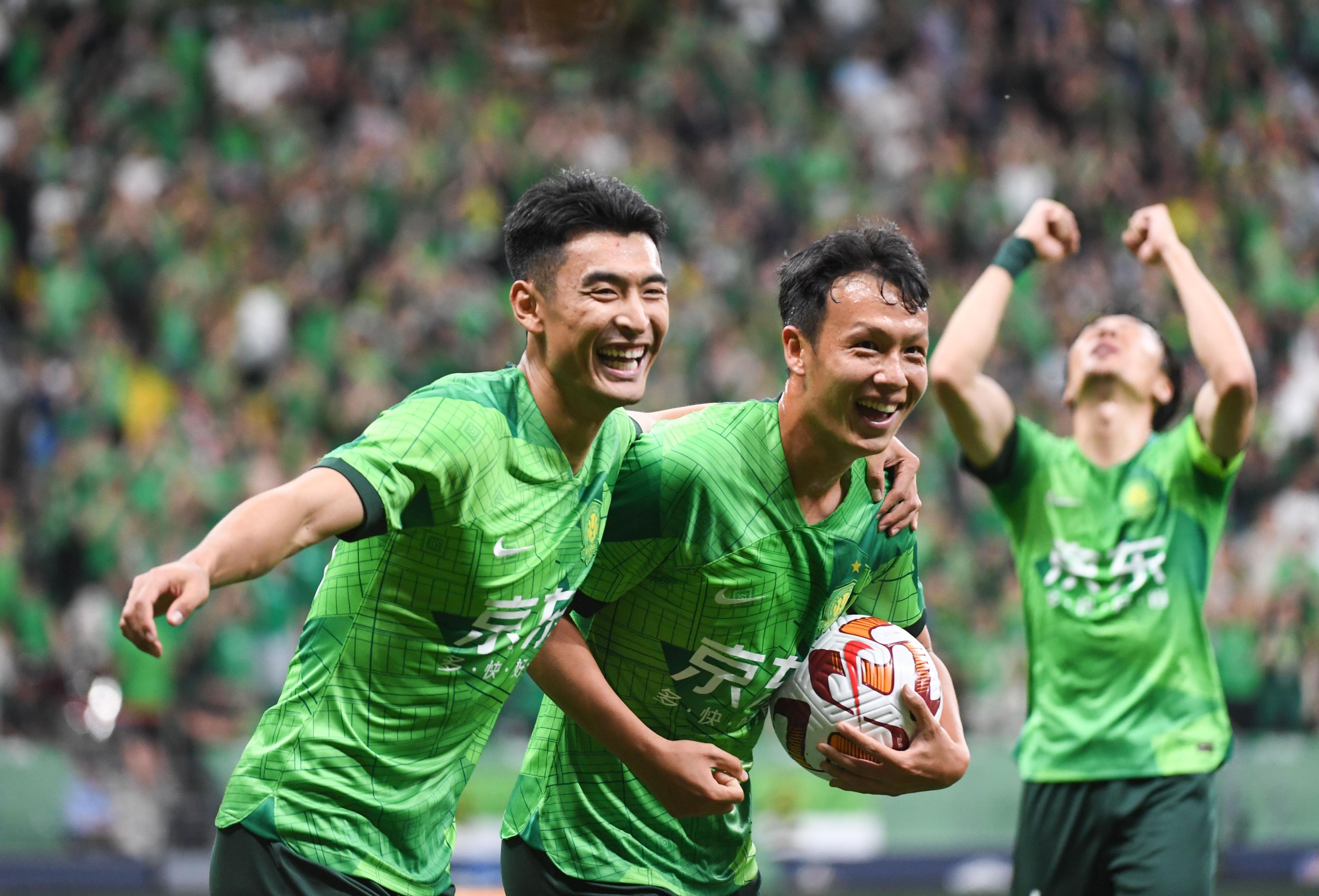 亚美体育官网入口-关于3-2、2-3足协杯8强出炉！蓉城申花国安冲冠，中甲诞生最大的信息
